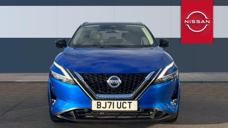 Nissan Qashqai 1.3 DiG-T MH 158 Premiere Edition 5dr Xtronic Petrol Hatchback